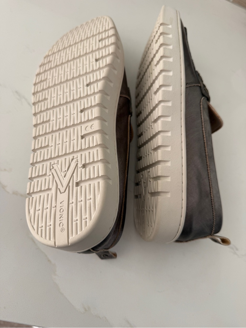 Vionic Uptown Loafer - Pewter size 10 - Picture 7 of 7